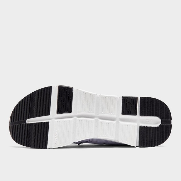 ON CLOUD SKYSTRETCH LACE RUNNING SHOES - Picture 6 of 11